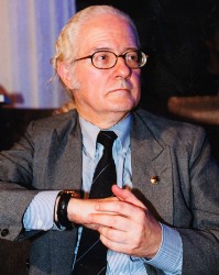 Retrato de Ronaldo Rogério de Freitas Mourão